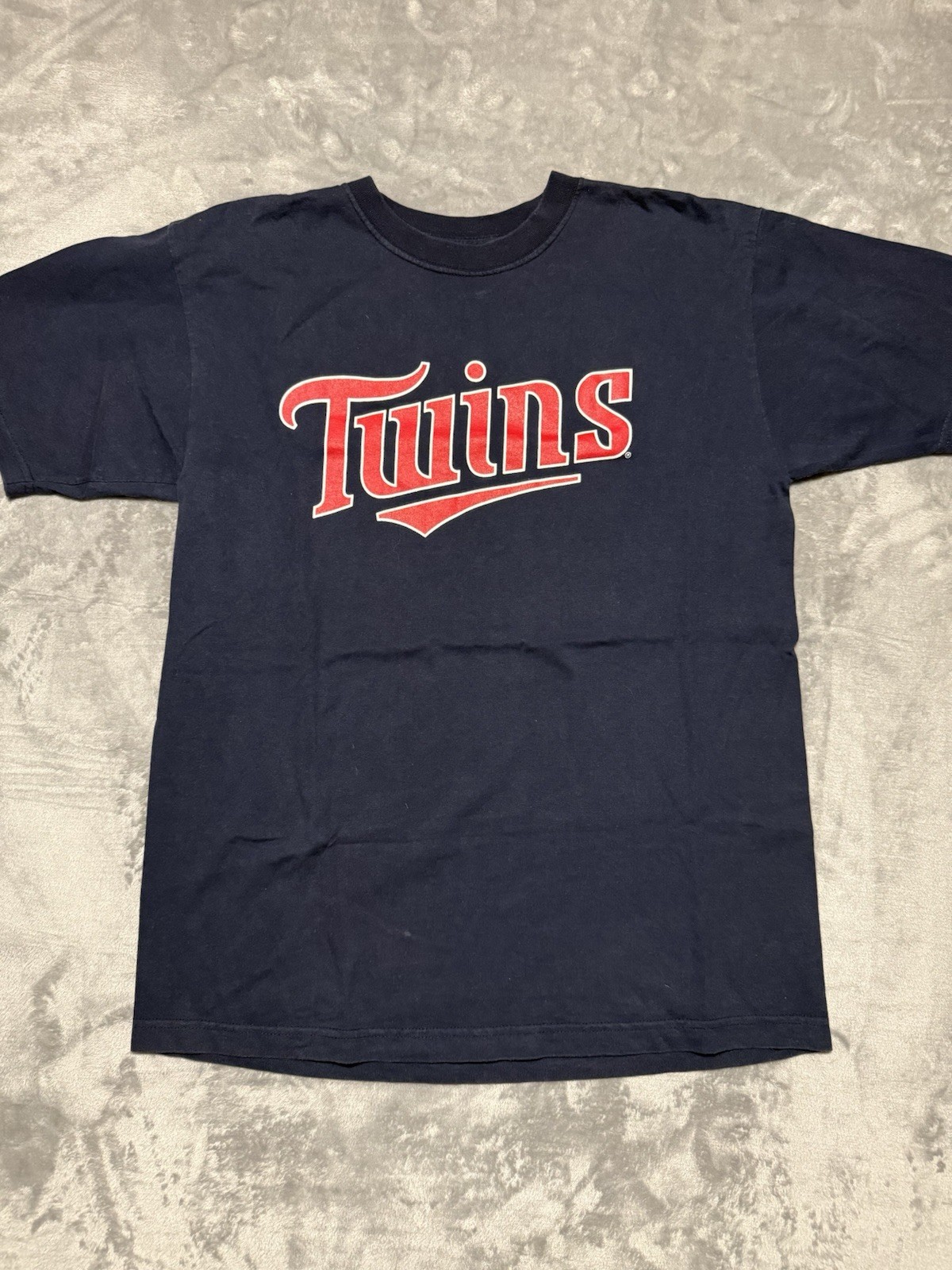 Majestic Minnesota Twins Men’s Size XL T-shirt Navy  Blue MLB