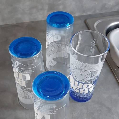 4 Limited Edition Bud Light Blue Bottomed Beer Glasses Pint Tumblers - Picture 6 of 9