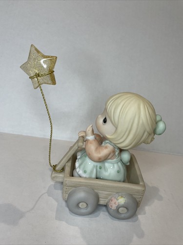 Precious Moments Figurine C0019 ln box Wishing You A Word Of Peace - Picture 2 of 6