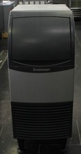 Scotsman CU0415MA-1 *Open Box* 58 lb/day W/36 lb Storage Undercounter Ice Maker