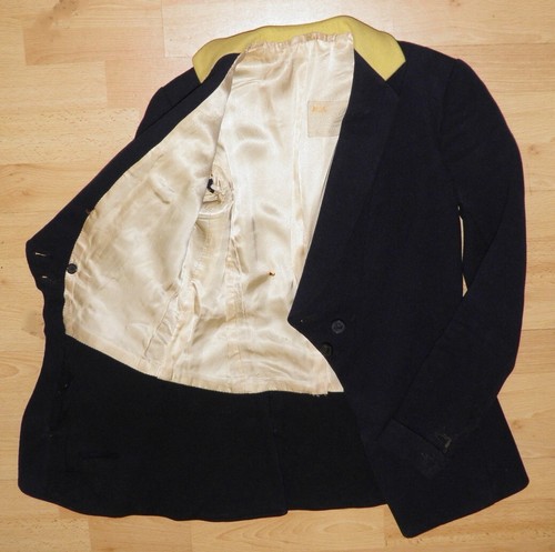 Vintage Side Saddle Wool Jacket With Yellow Collar - Size 32" By Richards & Sons - Picture 4 of 8