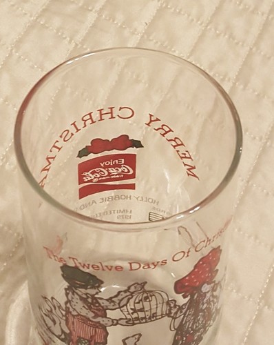 Holly Hobbie And Robby Coca Cola 1979 Glass LE Merry 12 days of Christmas Coke - Picture 4 of 4