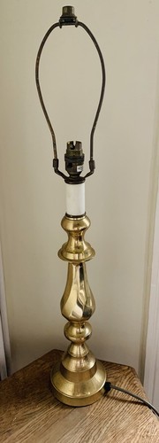 Beautiful Large Vintage Quality Heavy Brass Gold Tall Table Lamp Working .
