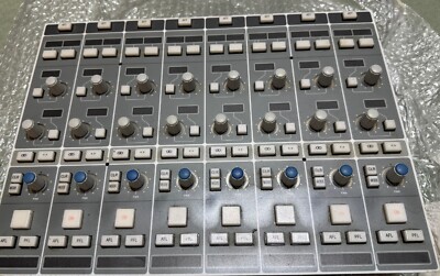 SSL C100 HD - panel of 8 channels on/off pan and automations