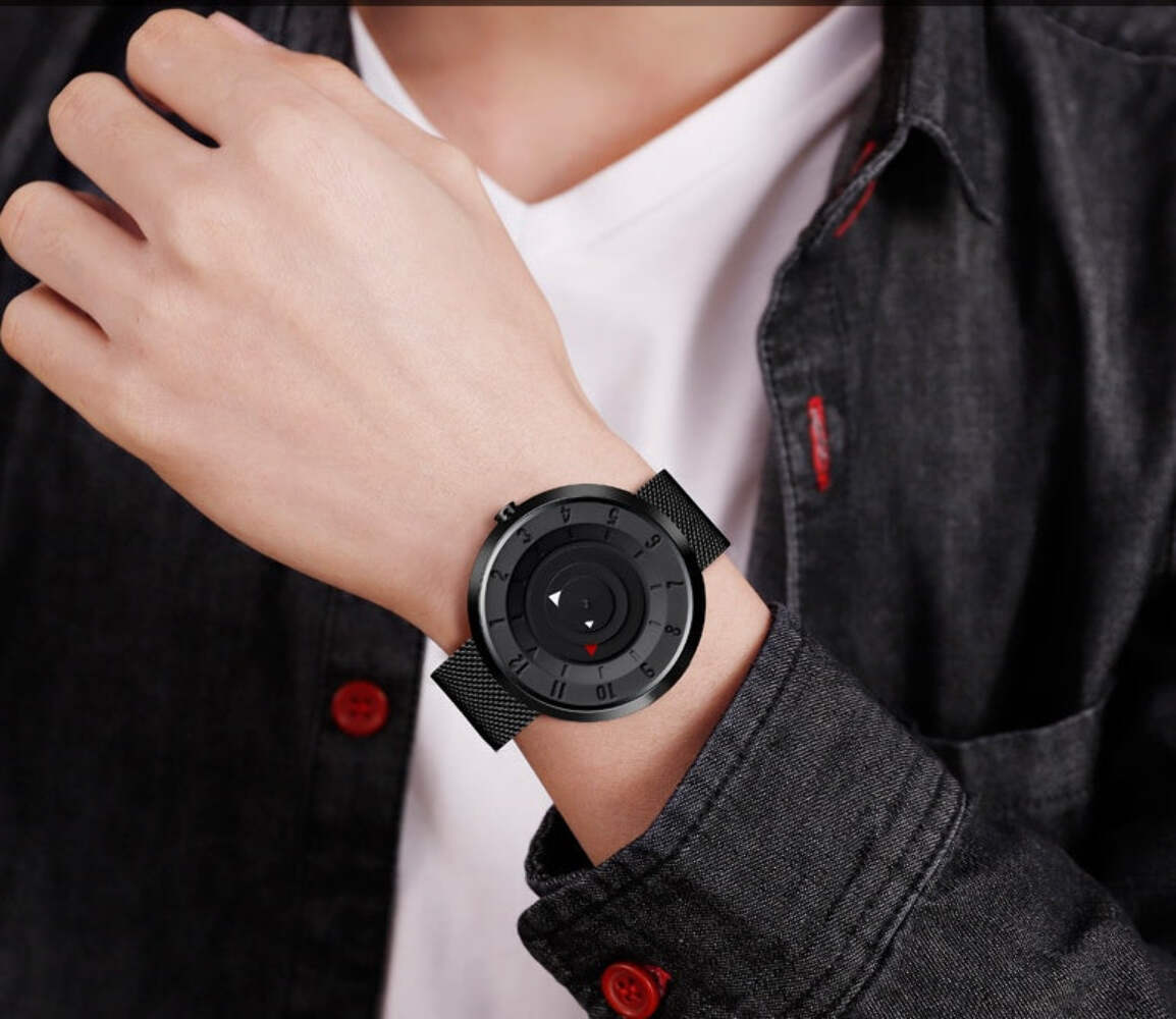 Stylish Pointer Quartz Watch in Gold, Silver, Rose Gold, and Black Colors