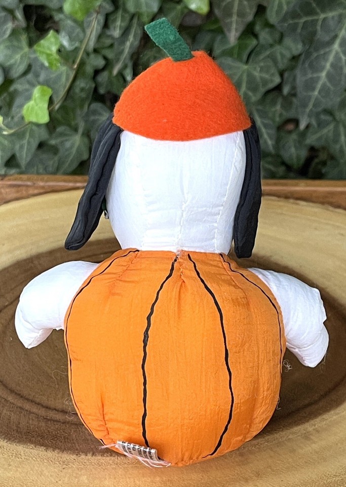 Halloween Snoopy Whitman's Plush Peanuts Great Pumpkin Costume Fall eBay