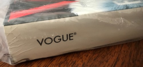 Linda Evangelista - Vogue magazine - Sept. 1997, Factory Sealed! Gianni Versace - Foto 4 di 11