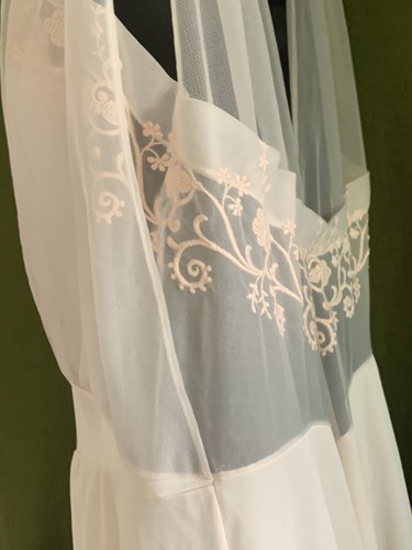 Vtg Vanity Fair Peach Silky Nylon Nightgown Embroider Bodice Chiffon Dbl V Sz 44 - Picture 6 of 18