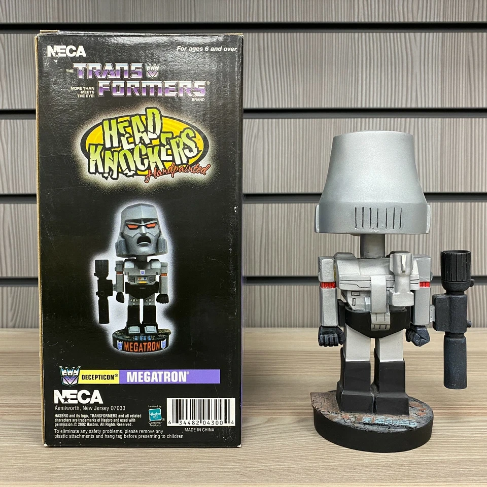MEGATRON TRANSFORMERS HEADKNOCKER FIGURA DE ACCIÓN NECA HASBRO 2002 - Imagen 3 de 4