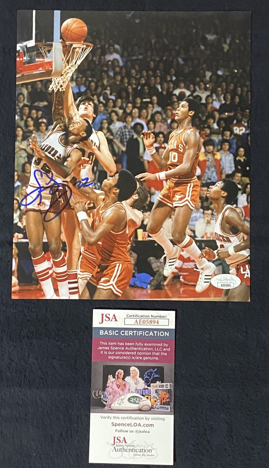 Sidney Moncrief Arkansas Razorbacks Milwaukee Bucks Signed 8x10 Photo ~ JSA COA 