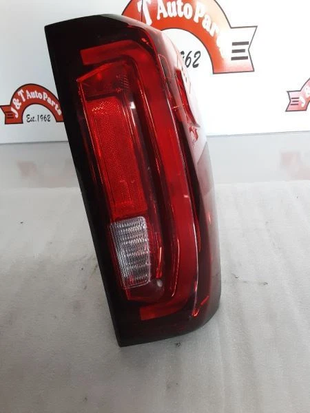 2019 2020 2021 2022 SIERRA TAILLIGHT LAMP ASSEMBLY RH LED 84553813  