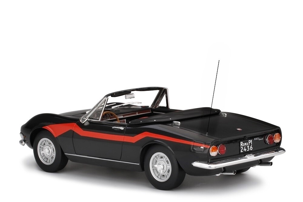LAUDORACING-MODELS FIAT DINO SPIDER 2000 1967 UN SACCO BELLO