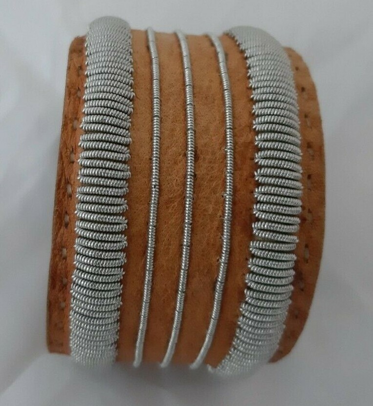 MARIA RUDMAN Sami Bracelet/Cuff in natural leather and silver