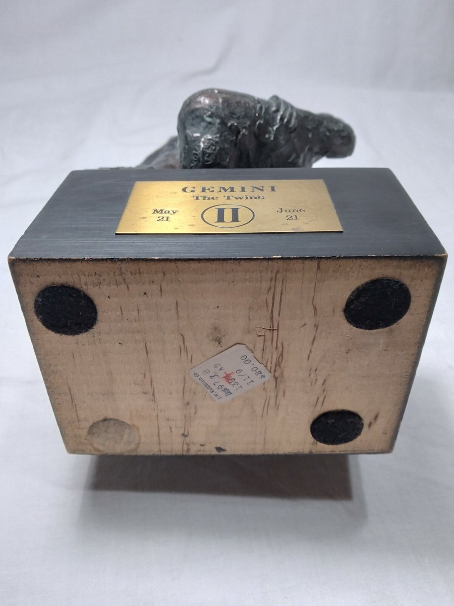 Vintage Austin Prod. Sculpture Figurine Gemini The Twins