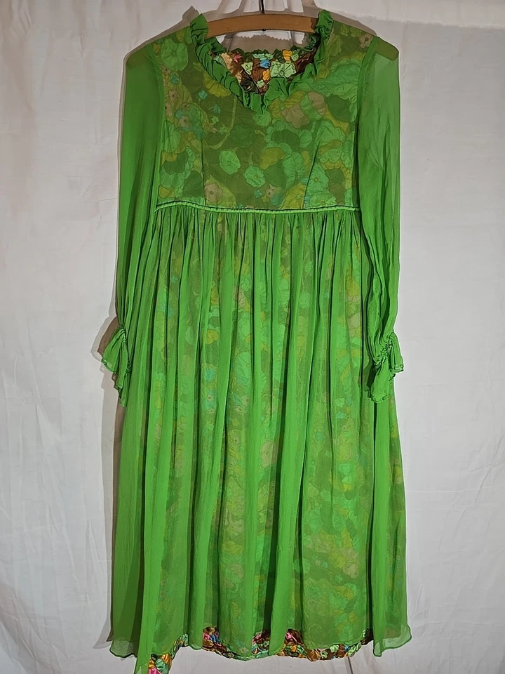 1960s Evening Gown Green Shear Psychedelic Bell Sleeve Mod Dress size Medium  - Image 2 of 4