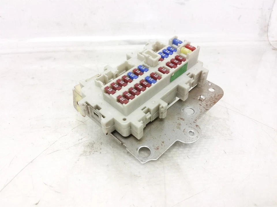 Nissan Xterra 2008 cabina conexión interior caja de fusibles 24350-Zs00a Foto 2 de 4