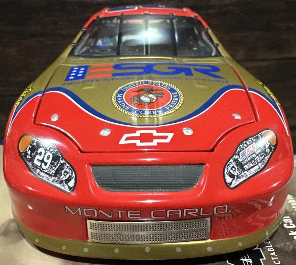 Tony Stewart #29 2004 ESGR Marines 1/24 acción RCCA Club NASCAR diecast Foto 3 de 4