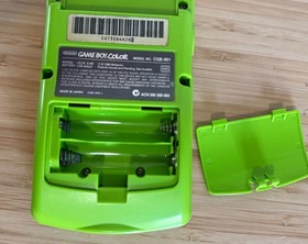 Nintendo Game Boy Color Lime Handheld System & Game TESTED  *BAD SPEAKER* CLEAN!