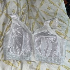 Playtex 18 Hour Ultimate Comfort Strap Full-Figure Wireless Bra 4693 38DD White