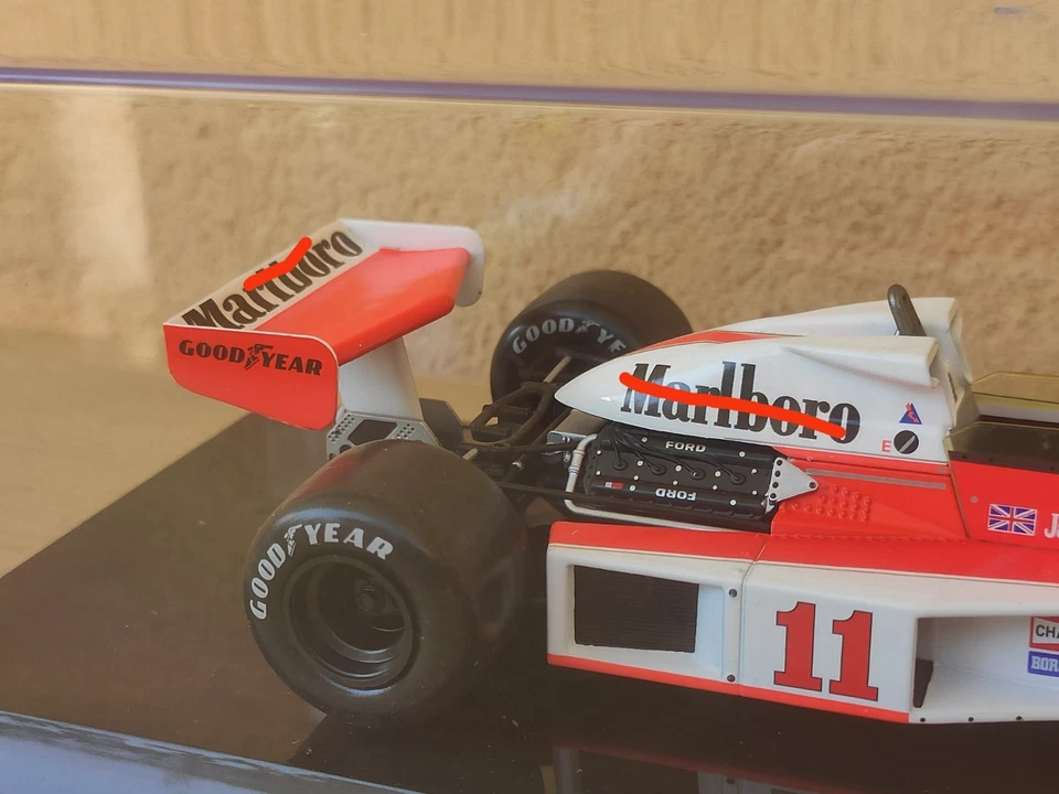 McLaren M23 - 1976 James Hunt Modellino Die-cast 1/24 Altaya Formula 1 - Immagine 3 di 4