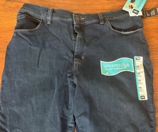 Lee Women s Relaxed Fit Straight Leg Blue Nile Jeans 16 Petite NWT