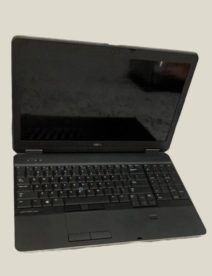 Dell Latitude E6540 Foto 2 de 2