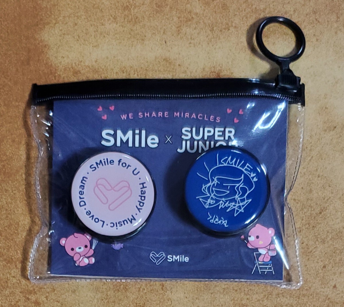 SUPER JUNIOR SJ SMTOWN OFFICIAL GOODS SMile for U GRIPTOK