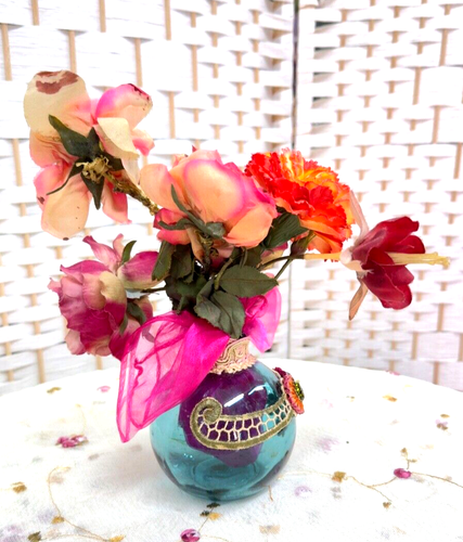 Home Decoration Collectibles Vase with Silk flowers By Michal Negrin #142# - Picture 7 of 9