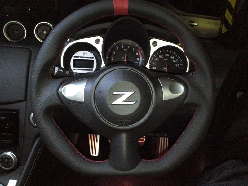 RACING FLAT BOTTOM SHAPE STEERING WHEEL RED STITCHING LEATHER FOR NISSAN 370Z - Image 3 of 4