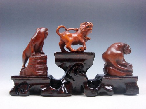 3 Japanese Boxwood Detailed Hand Carved Tiger Netsuke w/ FREE STAND #01182305 - Picture 4 of 9
