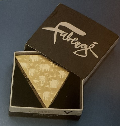 Vintage Faberge Triangle Elephant Rajah Powder Compact Refill - Picture 11 of 12