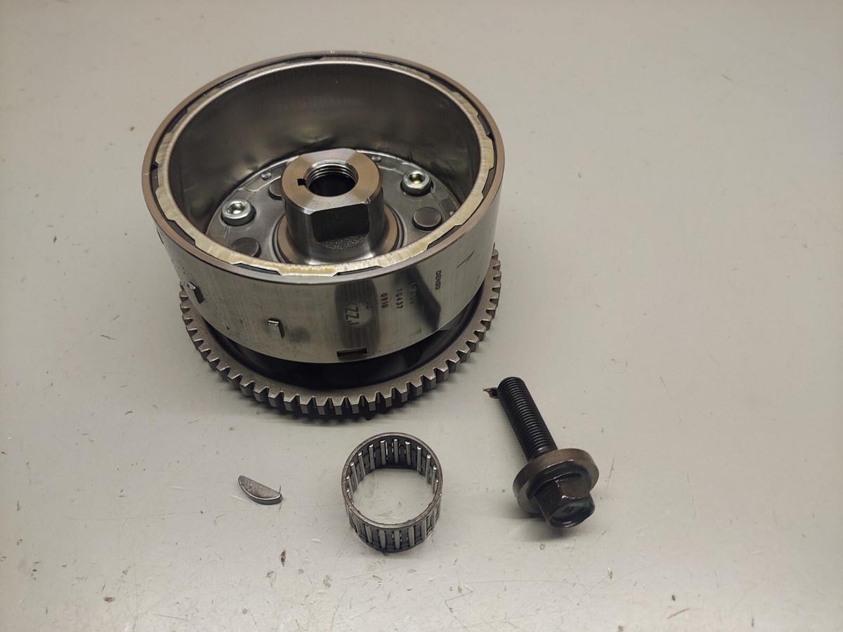 最終値下げcrf50 エンジン　12v マニュアルクラッチ 最終値下げcrf50 エンジン 12v マニュアルクラッチ - メルカリ