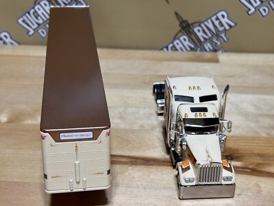 DCP ダイキャストプロモーション 1/64 KENWORTH W900L NEW DCP 1/64 BLUE BLACK SILVER KENWORTH W900L 72