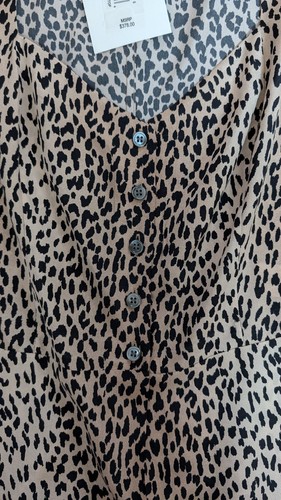 NEW - Frame - Leopard Print Silk Peplum Blouse - Size Small MSRP $378 NWT - Picture 4 of 6