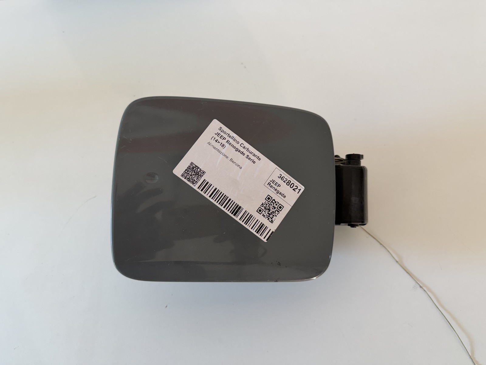SPORTELLINO CARBURANTE PER JEEP Renegade Serie 51953507 (14>18)