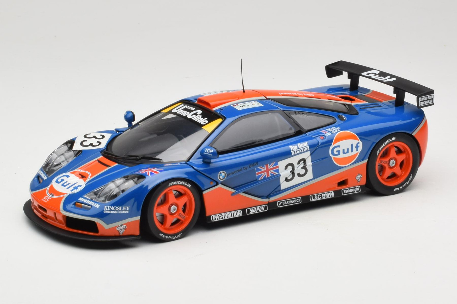 530161833 McLaren F1 GTR Gulf n33 Bellm Waever Lehto Le Mans 1996 UT Models 1/18