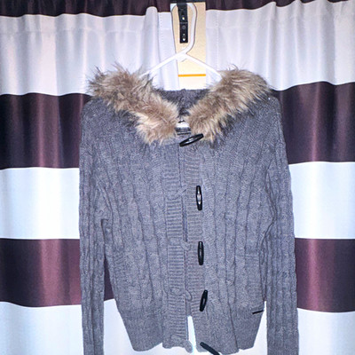 Ecko Unltd Women s Gray Cable Knit Hooded Cardigan Sweater Toggle Faux Fur M