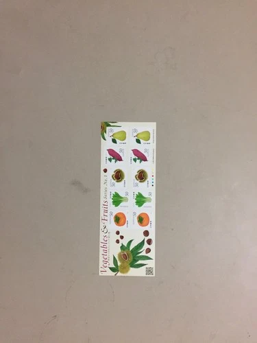 Japan FRUITS coil book of ten stamps-500 Yen