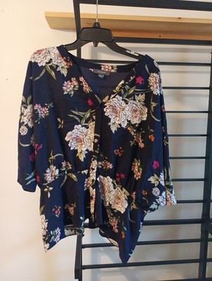 Primark Women's 3/4 Sleeve Blouse Size 14 navy with Floral Print