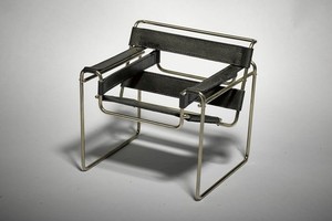 VITRA MINATURE REPRODUCTION Vasily Chair Marcel Breuer design