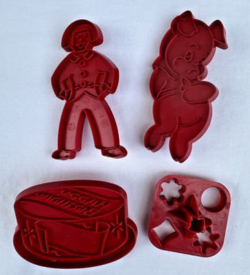 Lot of 4 Tupperware Cookie Cutters Turkey Pumpkin Porky Pig Cake Red Vintage