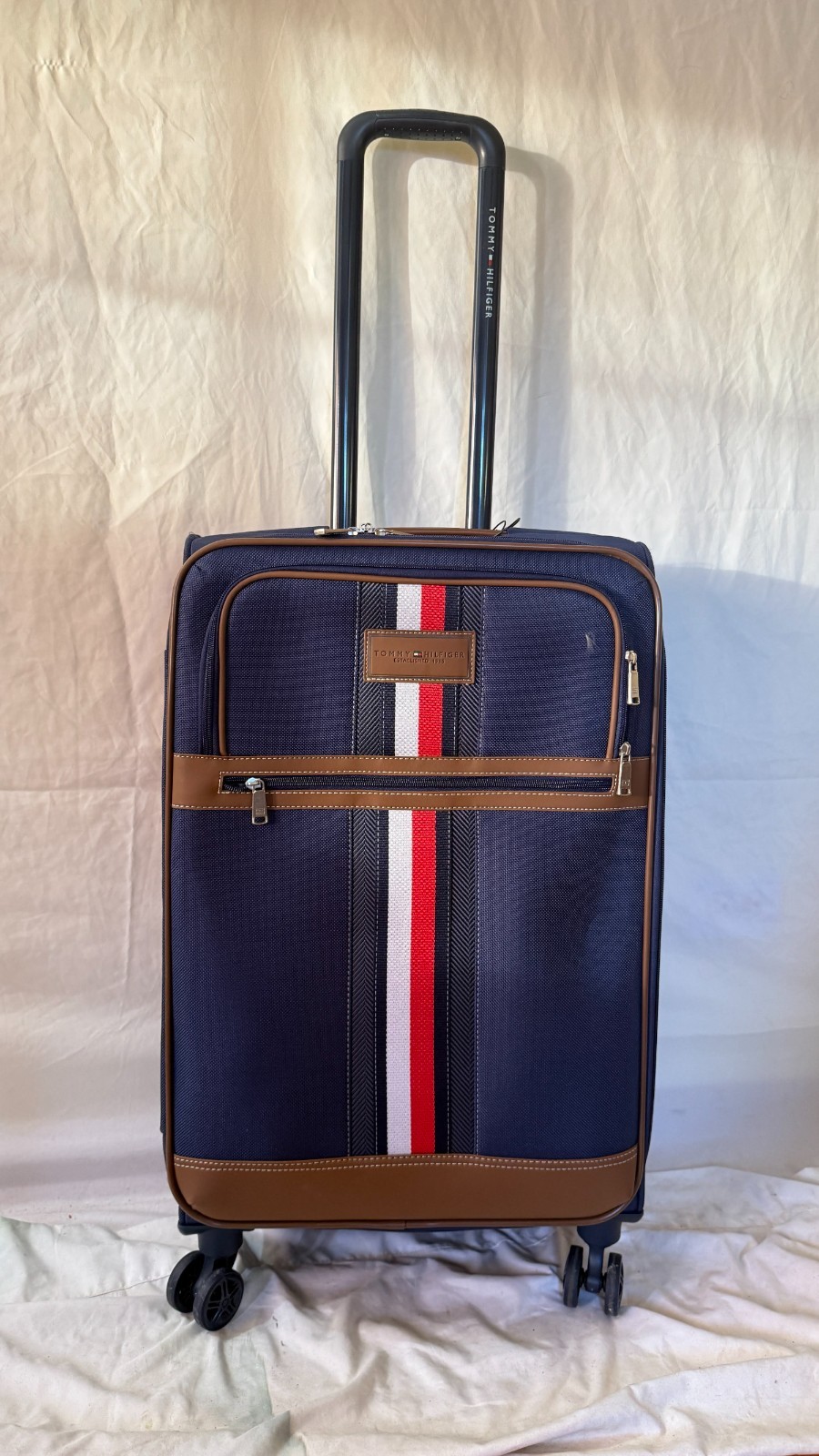 NEW Tommy Hilfiger Logan 25" Softcase Spinner Luggage Suitca