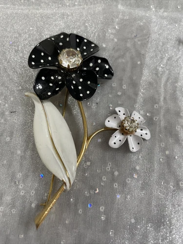 VTG Brooch Rhinestone Flower Pin AVON Black White Polka Dot Costume Jewelry