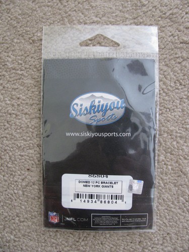 Siskiyou Sports NFL NEW YORK GIANTS Domed 12 Piece Bracelet MINT Sealed Package - Picture 3 of 4