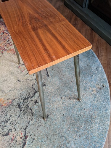 VINTAGE MID CENTURY rechteckiger Holz/Metall-Akzenttisch - Bild 5 von 8