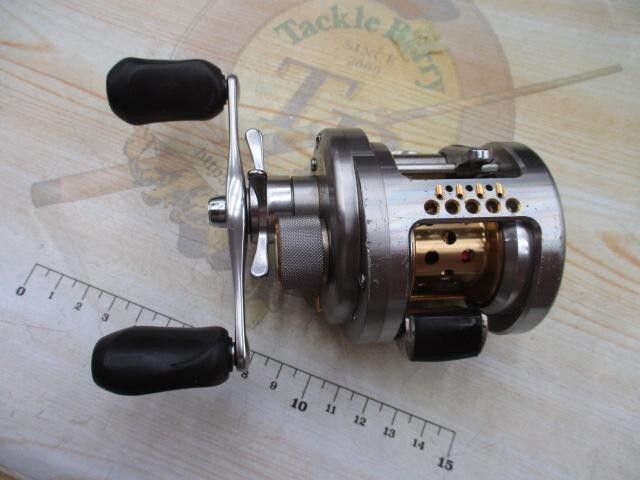 リール SHIMANO CALCUTTA CONQUEST101 LEFT Shimano 01 CALCUTTA CONQUEST 101 Left Bait Casting Reel From