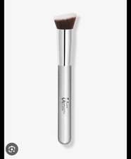 IT Cosmetics Brush ULTA Airbrush Serum Foundation Brush 131 Makeup Brush SEALED