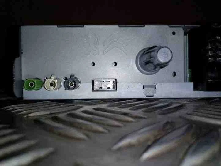 Peugeot 508 Music Player with GPS A2C53368136 1.6 Diesel 82kw 2011 26156145 - Image 4 of 4