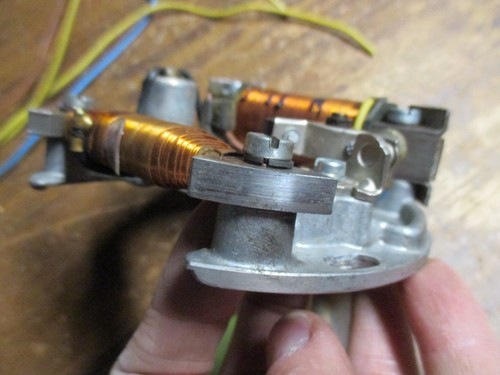 Vintage 71 Arctic Cat Panther 303 Wankel Snowmobile Points Assembly - Picture 3 of 15