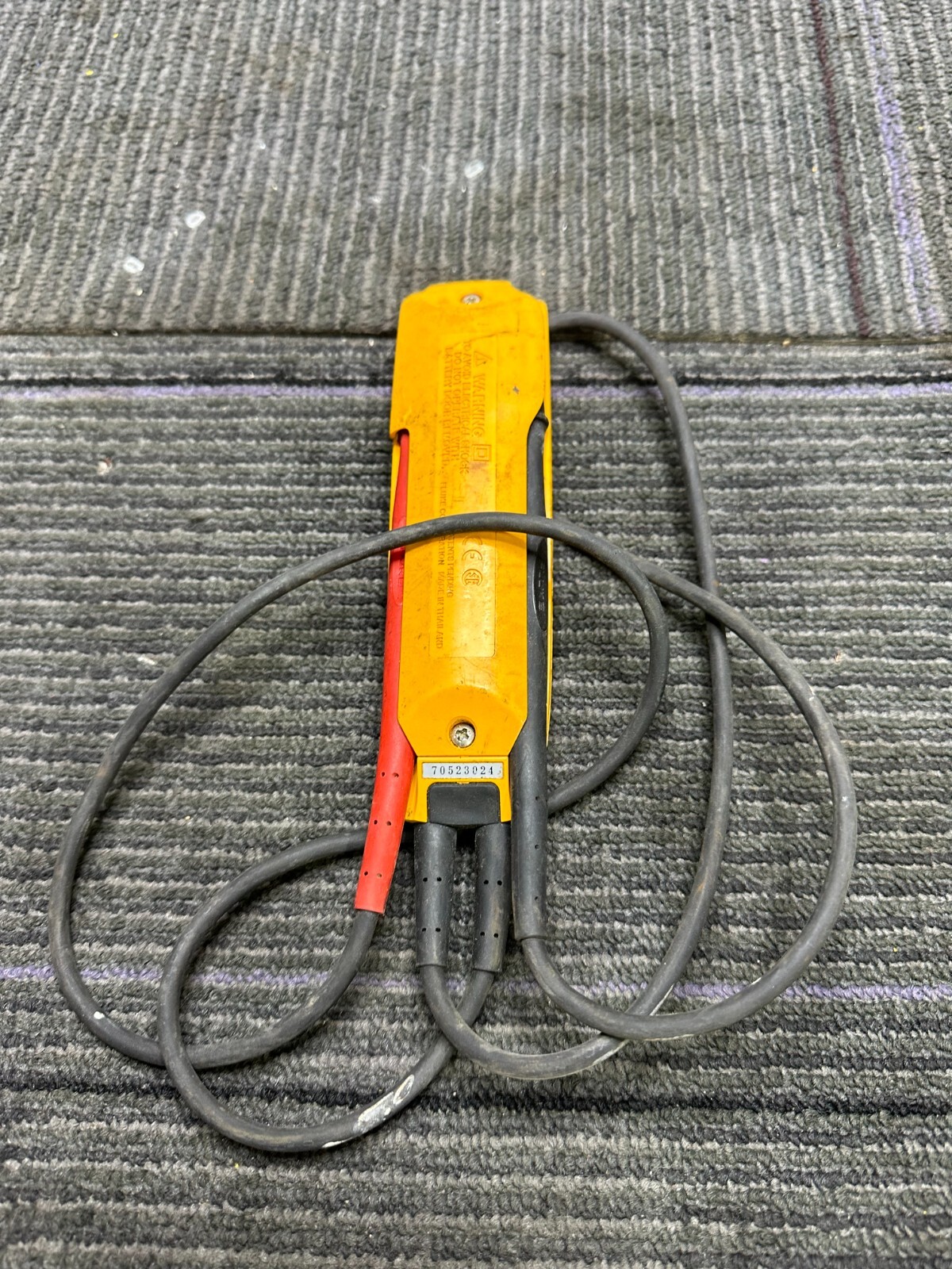 FLUKE T2 MULTIMETER ELECTRIC METER eBay